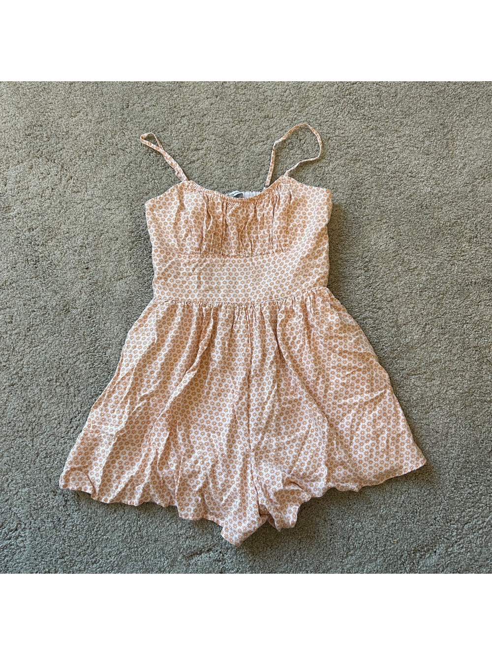 Hollister XS Floral Print Romper with Cutout Back